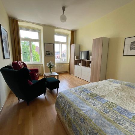 Moderne Ferienwohnung In Der Dresdner Neustadt Dresda Esterno foto