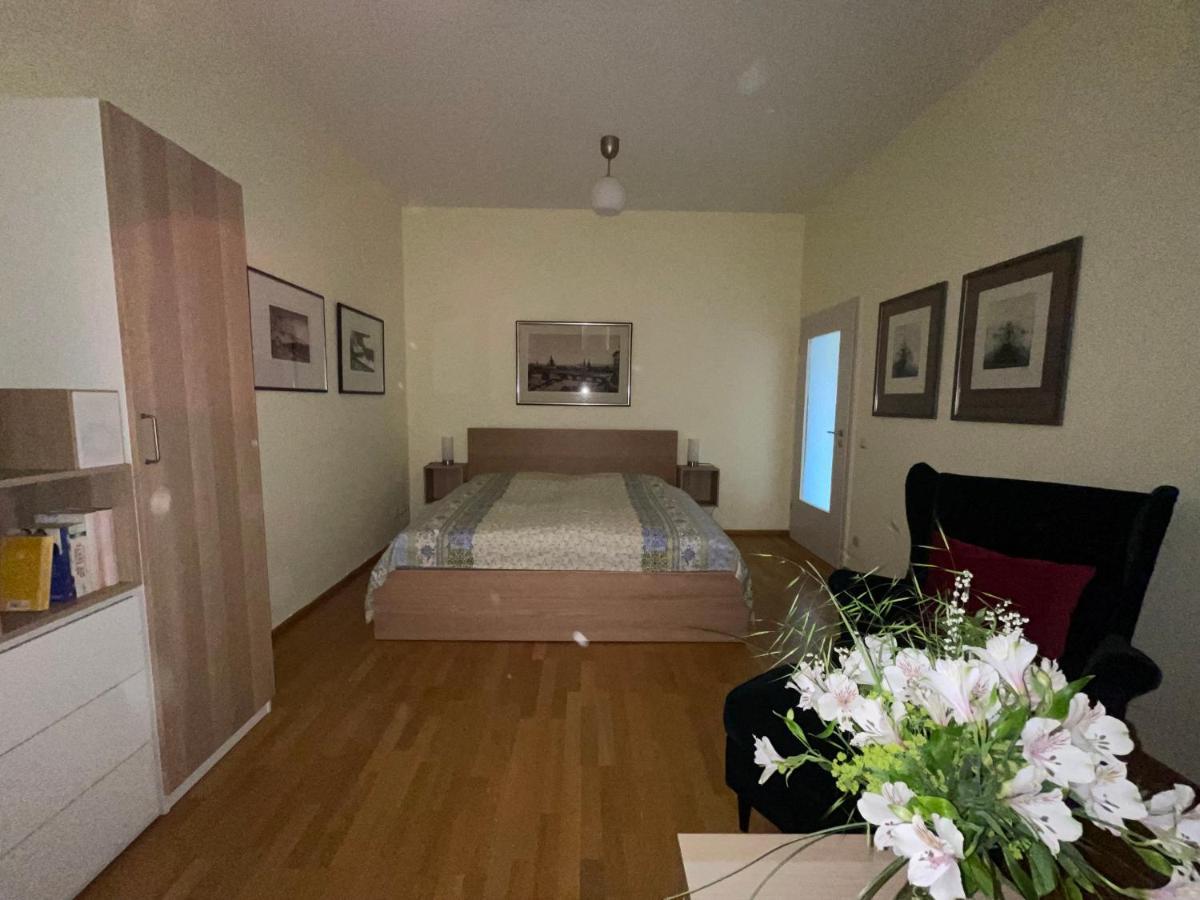 Moderne Ferienwohnung In Der Dresdner Neustadt Dresda Esterno foto